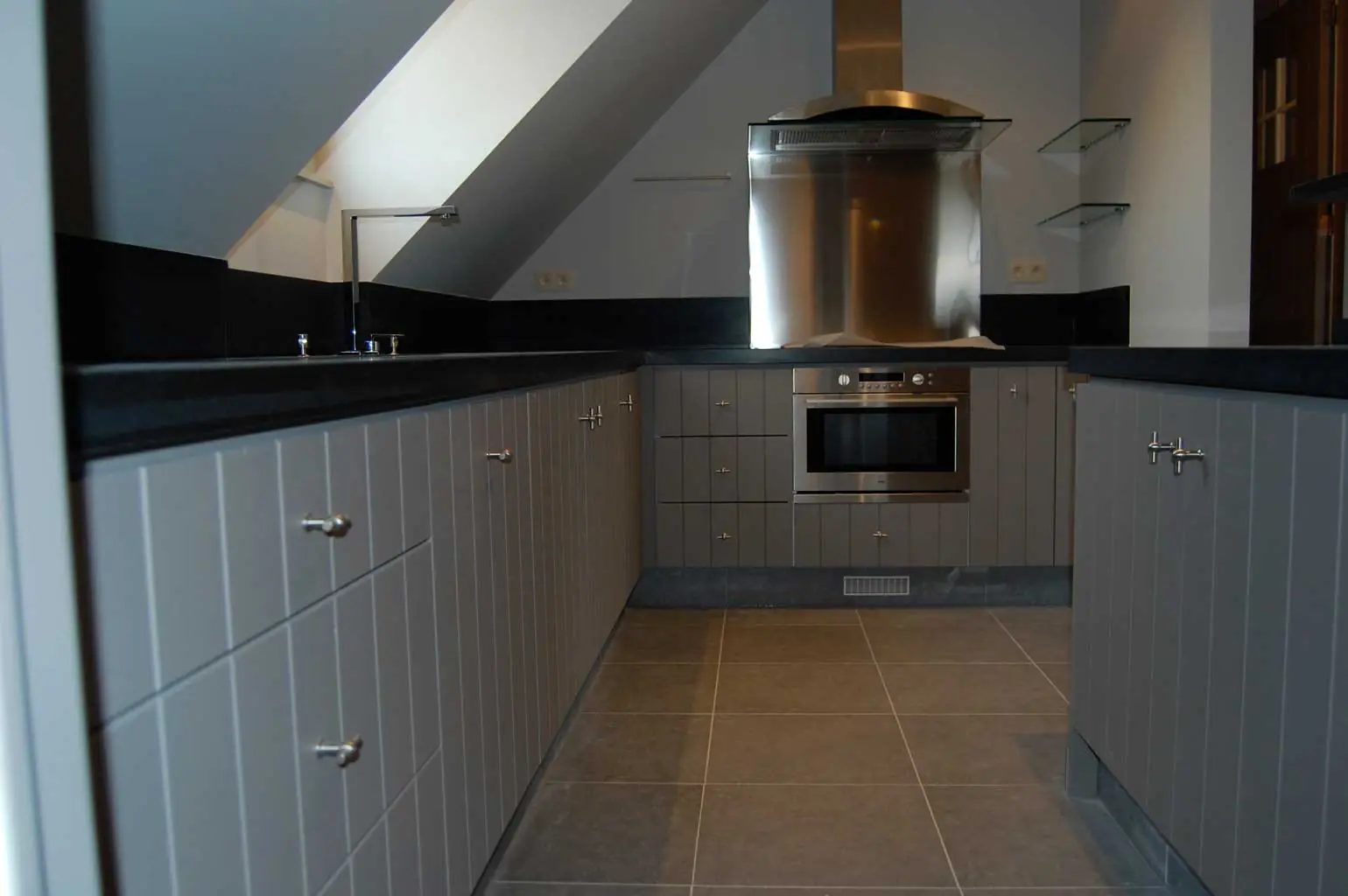 Cuisine en L sur mesure en bois